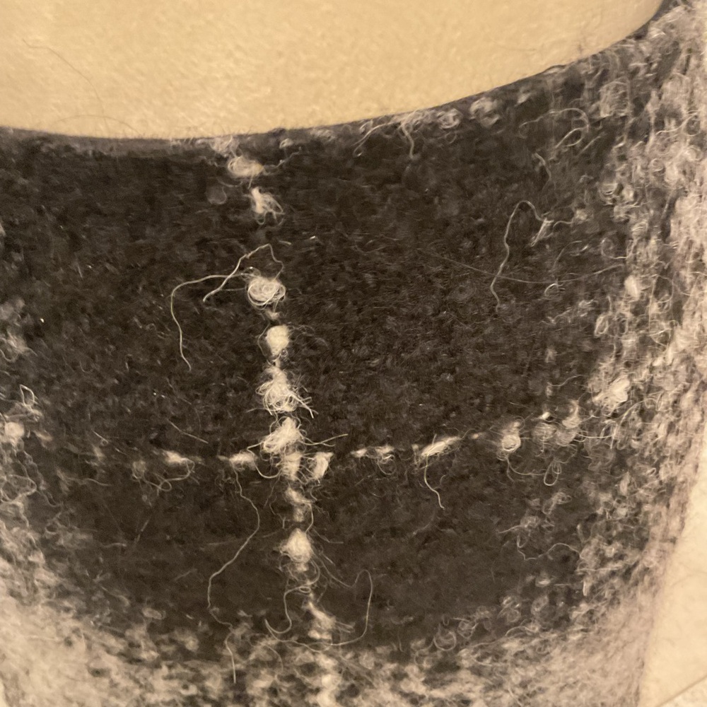 Akris Punto Black and White Pencil Skirt - Picture 6 of 16